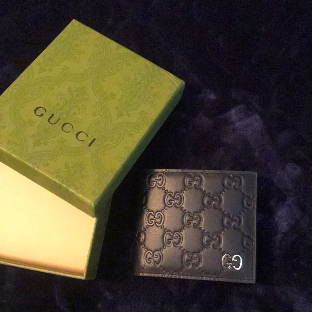 Gucci wallet